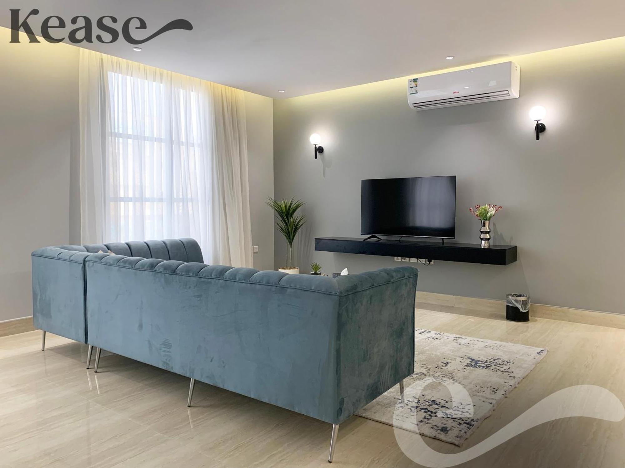 Kease Sahafa A-9 Royal Touch Balcony Az74 Riyadh